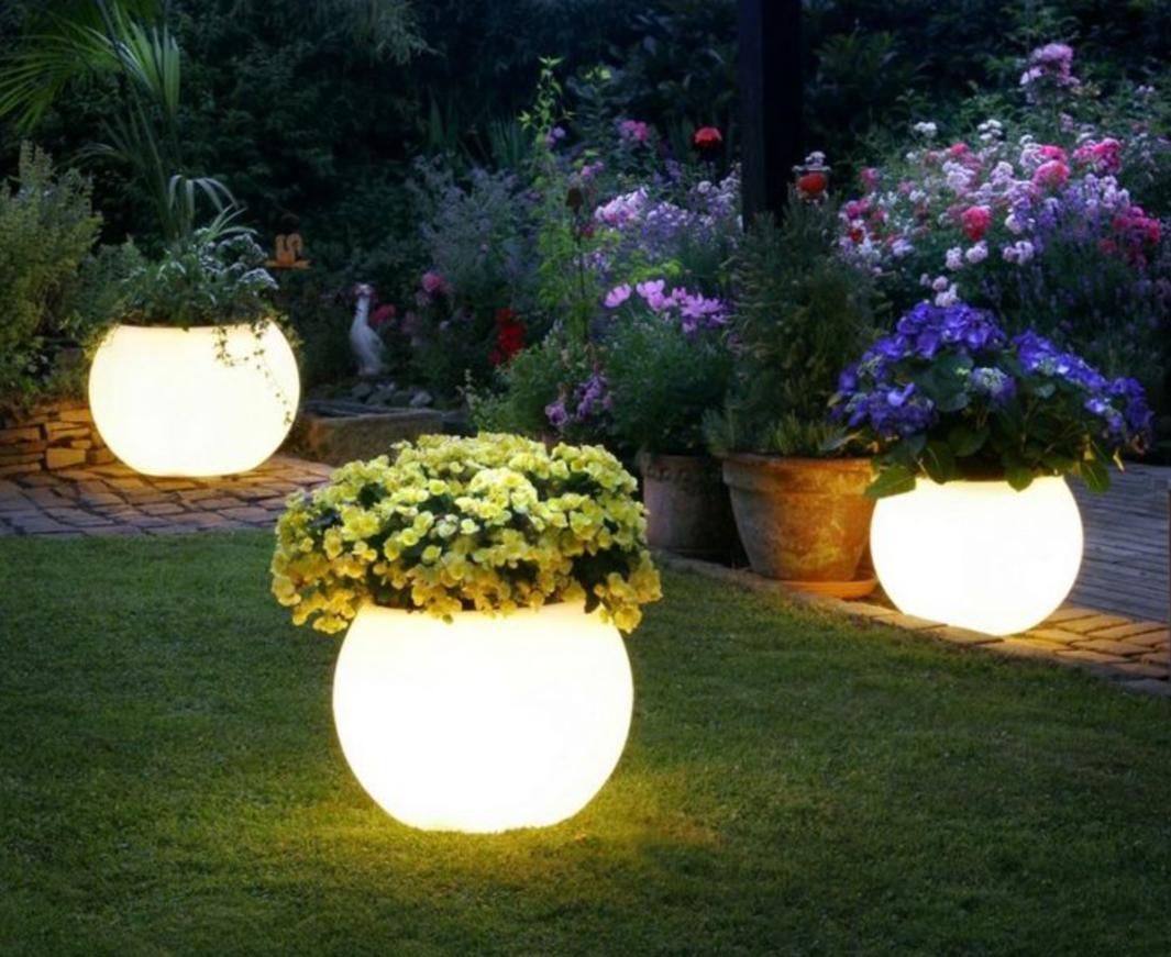 glow_in_the_dark_planters